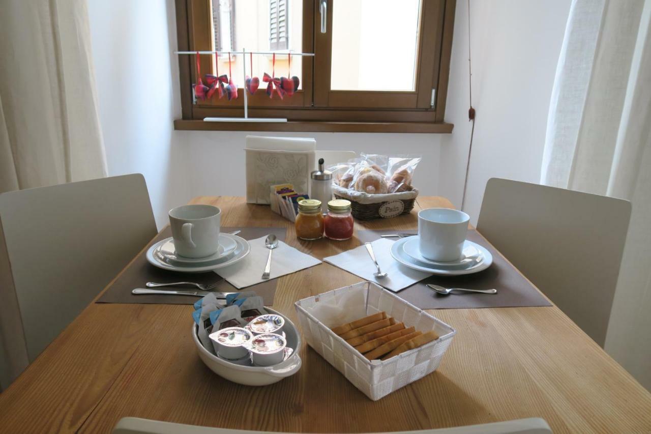 Acomodação com café da manhã  Mazzini
